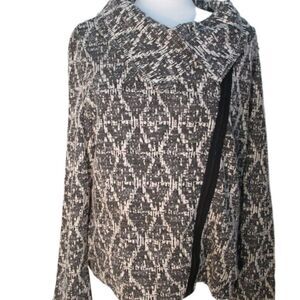 Bobeau Black/White Diamond Design Asymmetrical Zip Front Textured Top Size XL